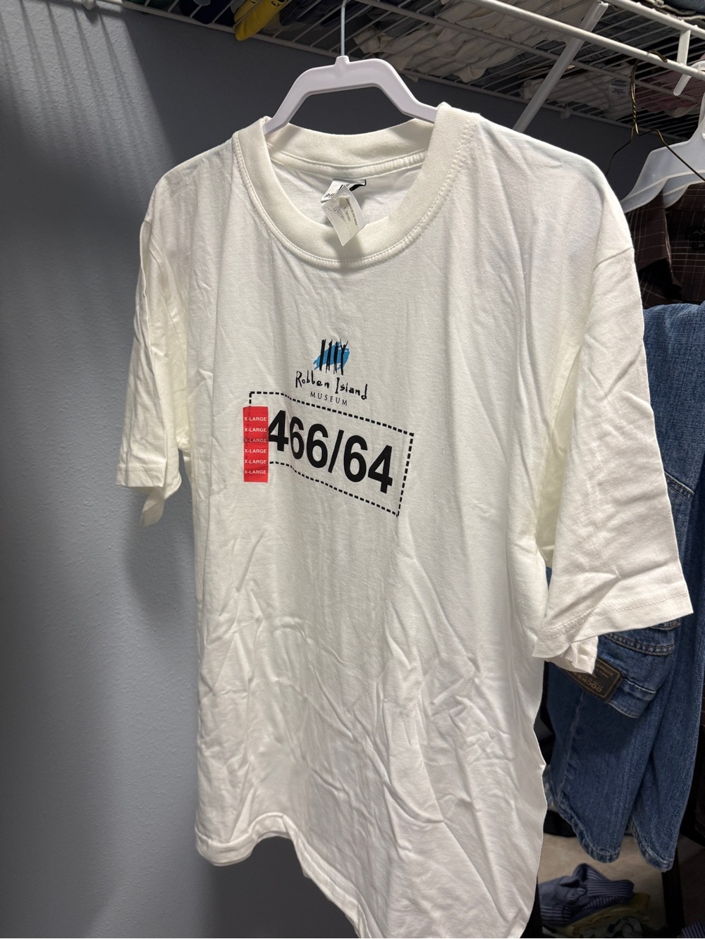 Graphic Short-Sleeve Tee - White